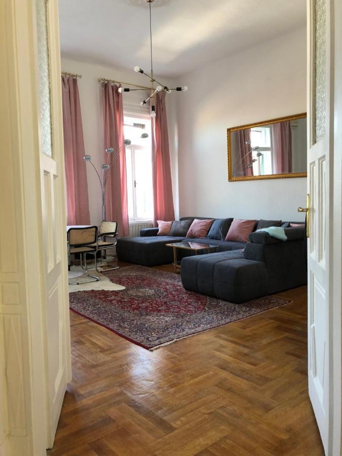 Allomas Apartman Budapest Exterior foto